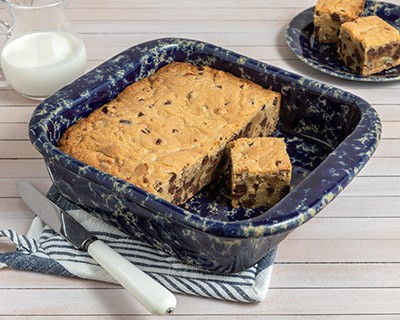 Stoneware Square Baking Pan with Blondie Recipe
