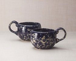 Large Cup